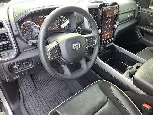 Used 2025 RAM 1500 Laramie w/ Sport Appearance Package AWD/4WD image 13