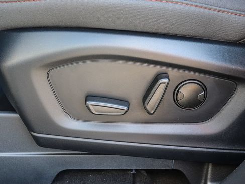 Used 2026 Ford Explorer Active RWD image 22