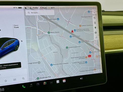 Used 2018 Tesla Model 3 Long Range image 21