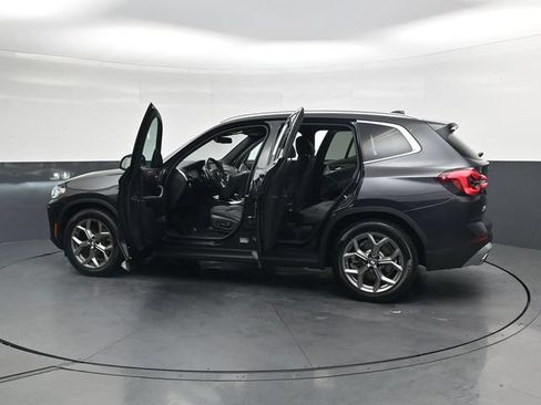 Used 2024 BMW X3 sDrive30i w/ Convenience Package RWD image 42