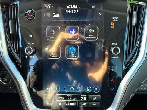 Used 2023 Subaru Outback Limited XT image 21