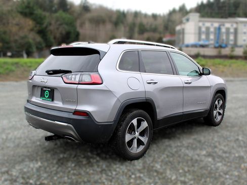 Used 2019 Jeep Cherokee Limited w/ Technology Group image 7