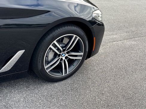 Used 2021 BMW 530i 530i w/ Premium Package image 25