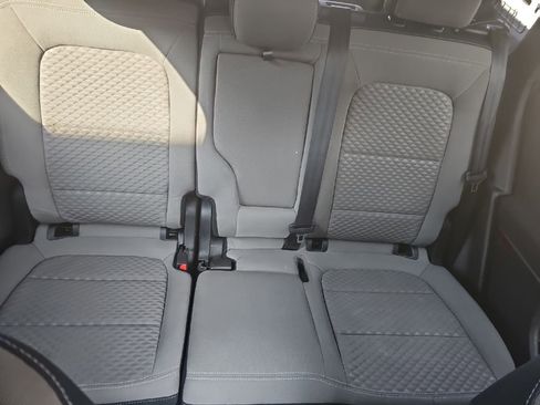 Used 2020 Ford Escape SE image 21