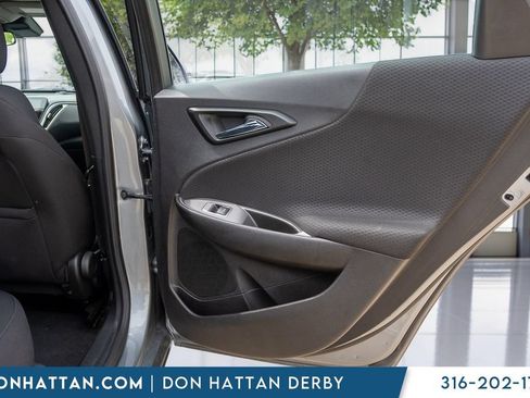 Used 2024 Chevrolet Malibu LT FWD image 25