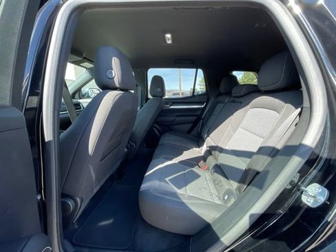Used 2025 GMC Terrain Elevation AWD/4WD image 7