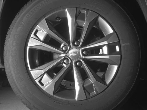 Used 2025 Chevrolet Equinox LT FWD image 15