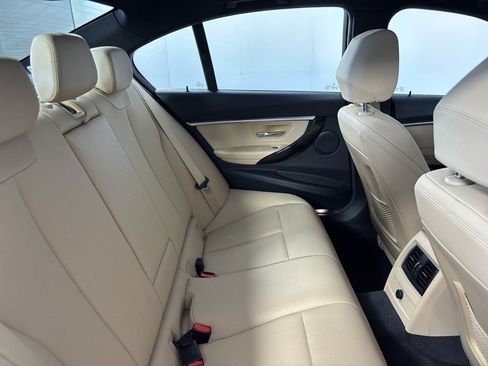 Used 2017 BMW 330i Sedan RWD image 28