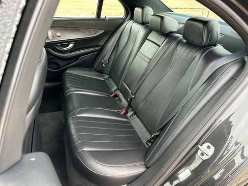 Used 2022 Mercedes-Benz E 350 Sedan image 23