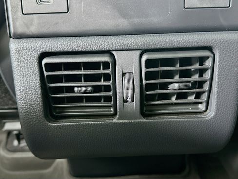 Used 2023 Toyota bZ4X XLE w/ Weather Package image 27