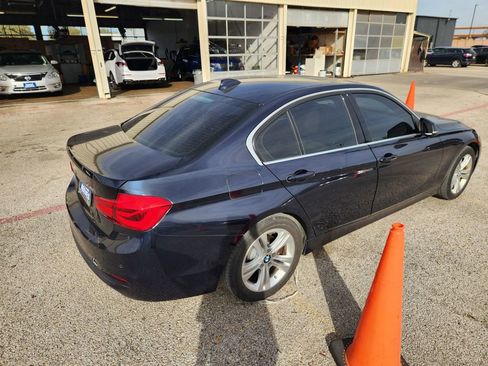Used 2017 BMW 330i xDrive Sedan image 3