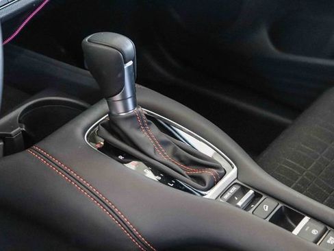 Certified 2025 Honda HR-V Sport image 21