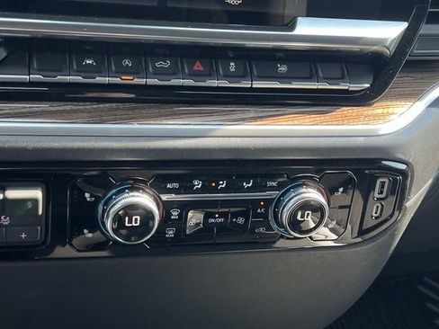 New 2026 GMC Sierra 1500 Elevation image 21