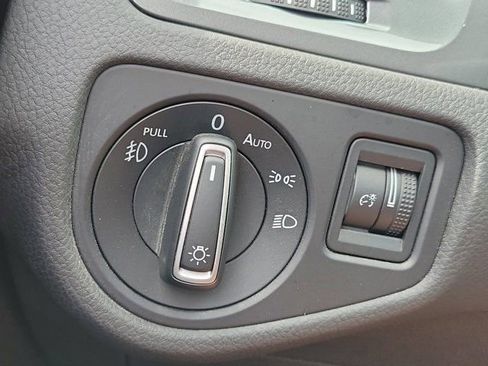 Used 2017 Volkswagen Golf Alltrack SE AWD/4WD image 30