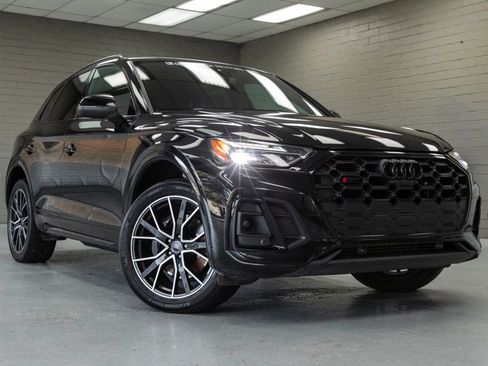 Used 2023 Audi SQ5 Premium Plus w/ Premium Plus Package image 1