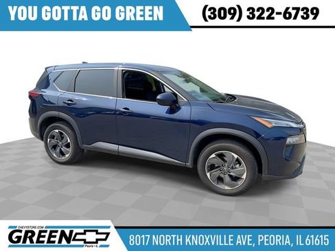 Used 2024 Nissan Rogue SV FWD image 1