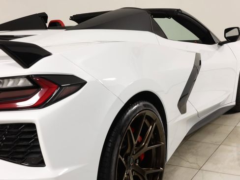 Used 2021 Chevrolet Corvette Stingray Preferred Conv w/ Z51 Performance Package RWD image 45