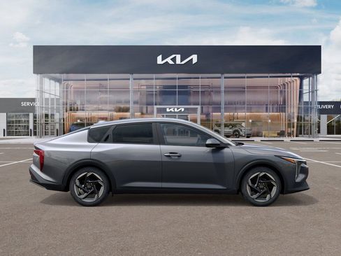 New 2025 Kia K4 EX image 7