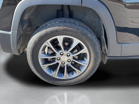 Used 2019 Jeep Cherokee Latitude Plus image 49