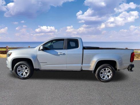 Used 2016 Chevrolet Colorado LT w/ LT Convenience Package image 5