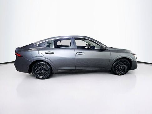 New 2026 Nissan Sentra SV w/ Floor Mat Package image 4