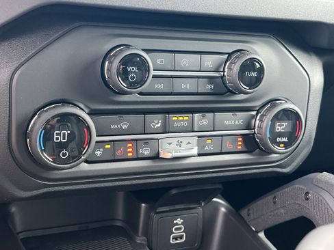New 2026 Ford Bronco Raptor AWD/4WD image 21