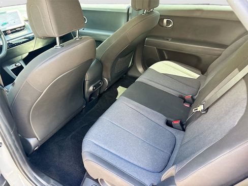 Used 2024 Hyundai Ioniq 5 SE RWD image 25