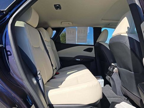 Used 2024 Lexus RX 350h w/ Accessory Package (Z1) image 5