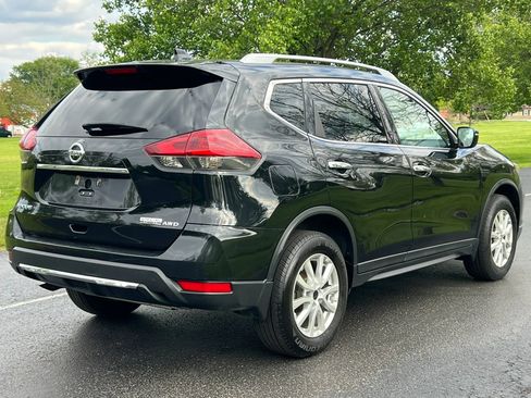 Used 2019 Nissan Rogue S w/ Special Edition Package AWD/4WD image 5