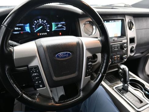 Used 2017 Ford Expedition Limited w/ Equipment Group 301A image 14