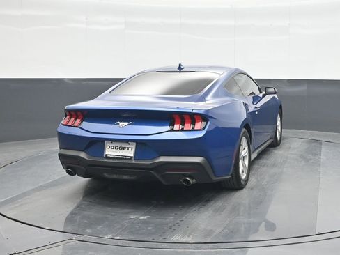 Certified 2024 Ford Mustang Coupe image 21