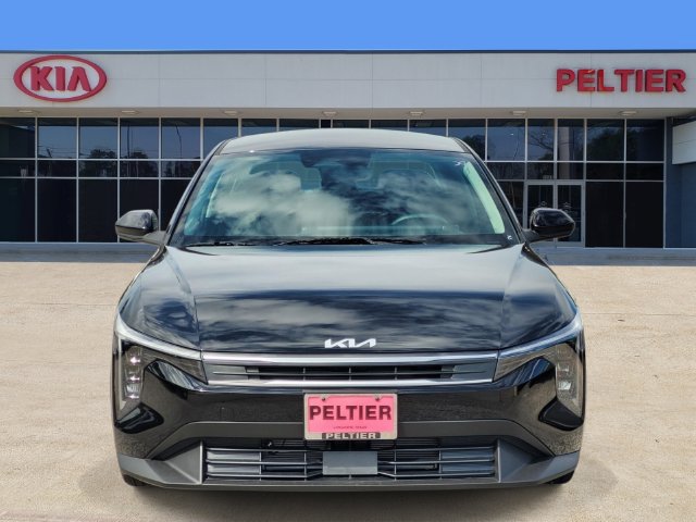 New 2026 Kia K4 FWD image 2