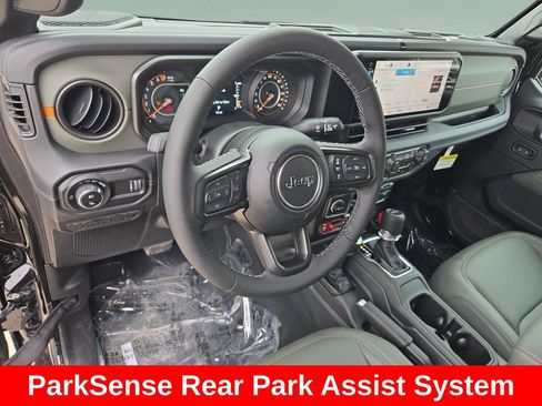 New 2026 Jeep Gladiator Mojave AWD/4WD image 12