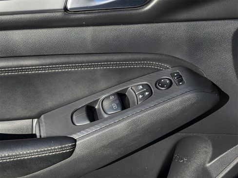 Used 2019 Nissan Altima 2.5 SL image 18