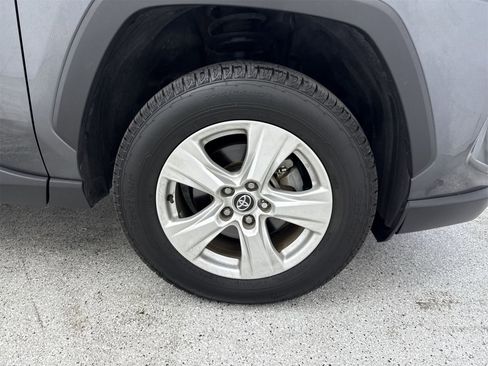 Used 2021 Toyota RAV4 XLE image 45