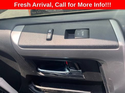 Used 2019 Toyota 4Runner SR5 Premium AWD/4WD image 9