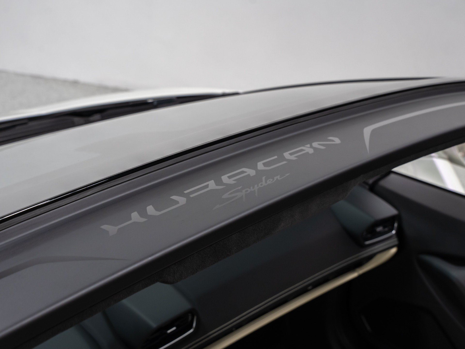 Used 2024 Lamborghini Huracan EVO AWD/4WD image 22