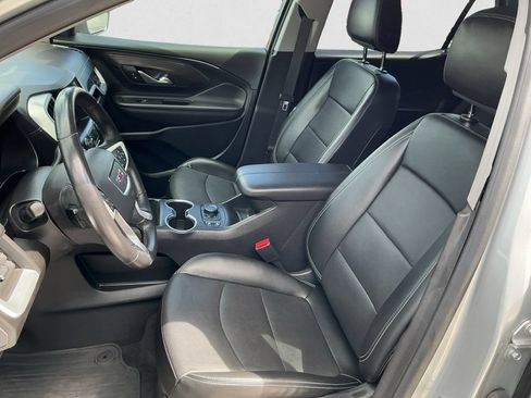 Used 2022 GMC Terrain SLT AWD/4WD image 10