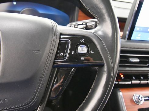 Used 2023 Lincoln Aviator Reserve w/ Equipment Group 201A image 22