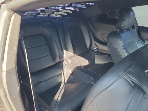 Used 2016 Ford Mustang GT Premium w/ Equipment Group 401A RWD image 20