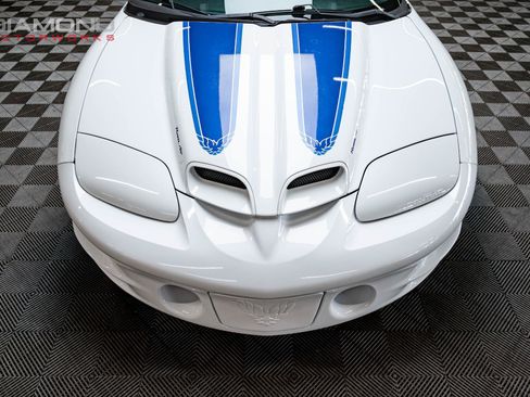 Used 1999 Pontiac Firebird Formula RWD image 32
