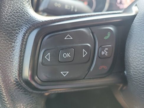 Used 2018 Jeep Wrangler Sport AWD/4WD image 23