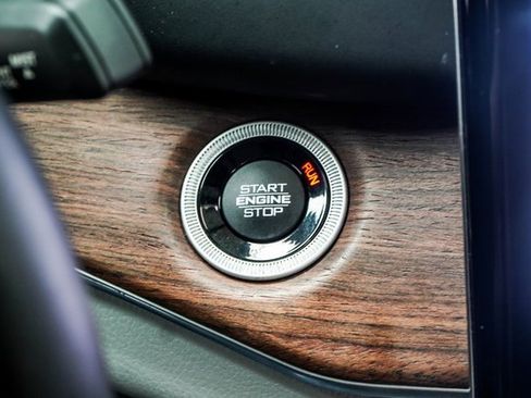 Used 2022 Jeep Grand Cherokee Summit image 33