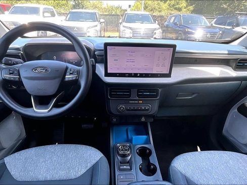 Used 2026 Ford Maverick XLT FWD image 8