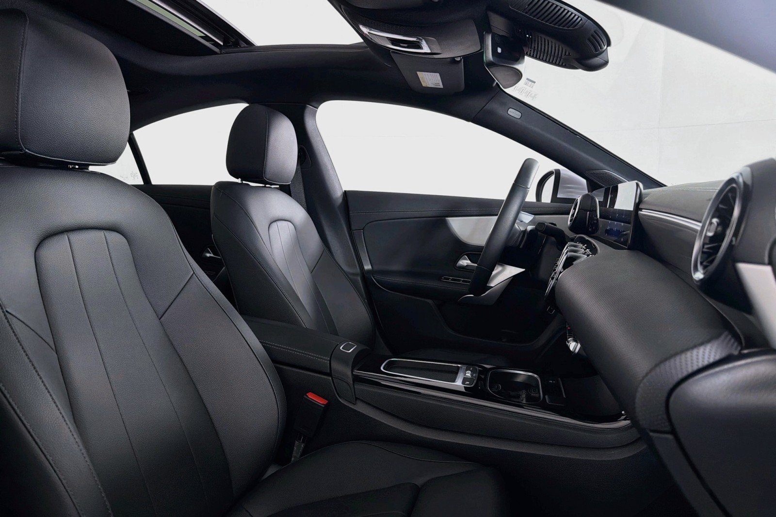 Certified 2026 Mercedes-Benz CLA 250 image 8