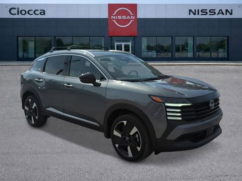 New 2026 Nissan Kicks SR w/ Cold Weather Package image 7