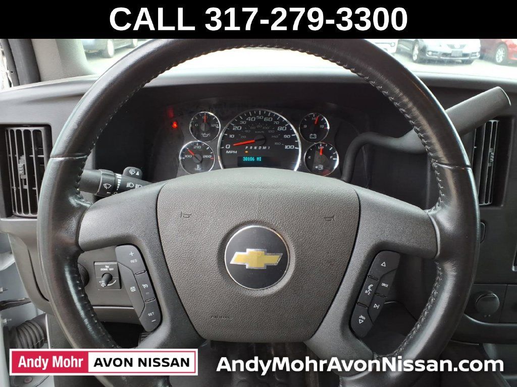 Used 2022 Chevrolet Express 3500 Extended w/ Driver Convenience Package RWD image 23
