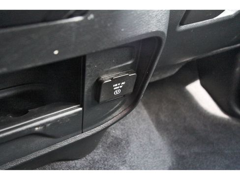 Used 2026 RAM 2500 Tradesman AWD/4WD image 31