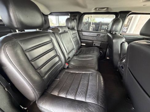 Used 2005 HUMMER H2 w/ Preferred Equipment Group AWD/4WD image 19