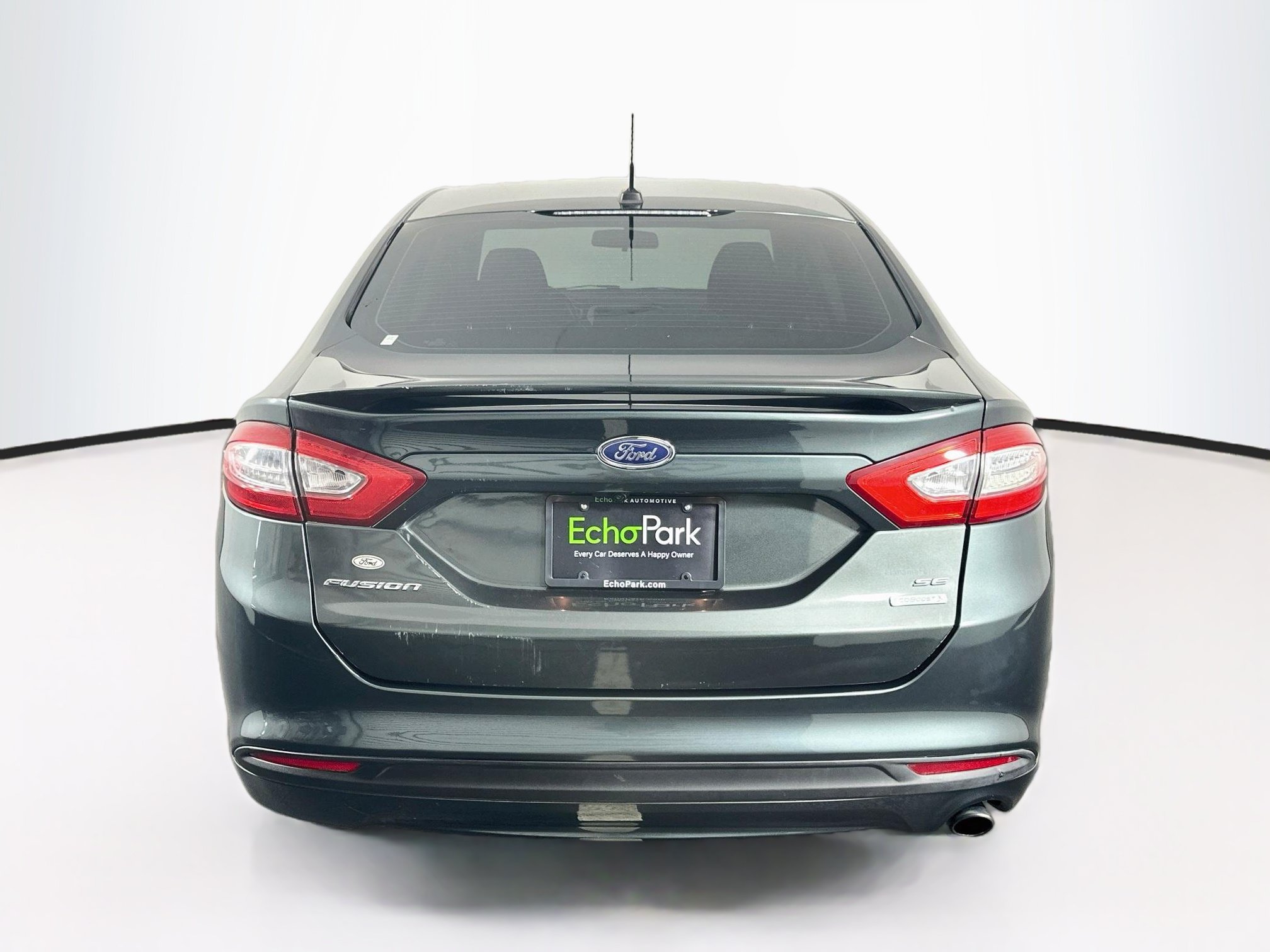 Used 2015 Ford Fusion SE w/ Equipment Group 201A FWD image 7